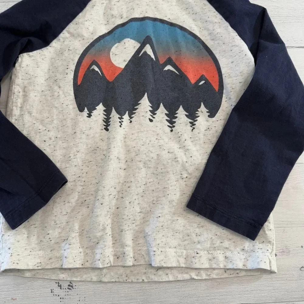 Gymboree boys mountain sunset hooded shirt‎ size 4